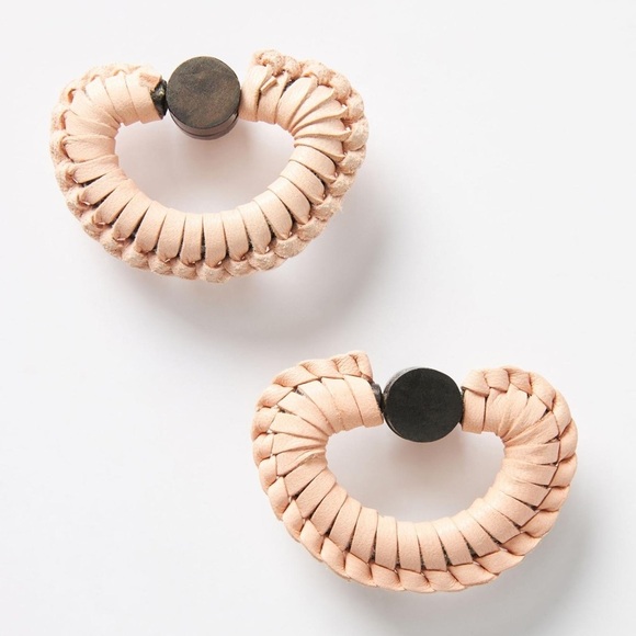 ANTHROPOLOGIE Set of 4 Megan Leather Drawer Pulls Knobs - Picture 1 of 8